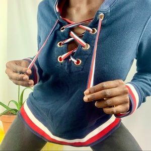 Y2K Tommy Hilfiger Sweater